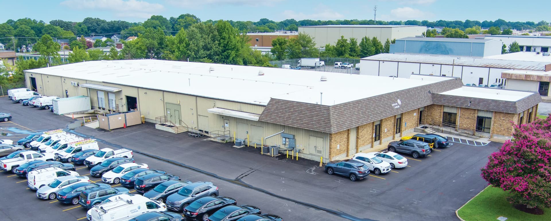 Matthews™ Closes $5,085,000 Sale of VA Johnson Controls Property featured image 