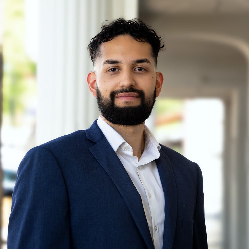 Photo of Oscar Lopez