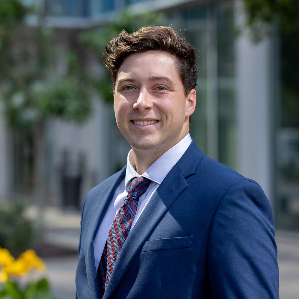 Photo of Alex Donahue