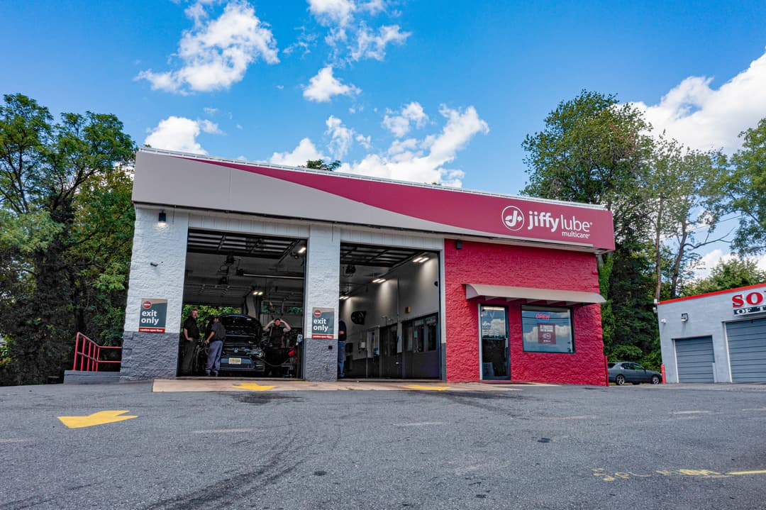 Image of Jiffy Lube Property