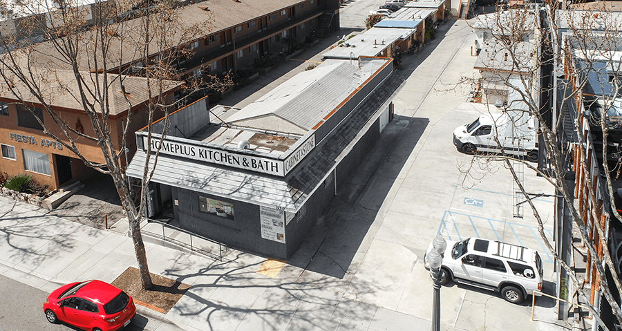 Image of 15317 Hawthorne Blvd Property