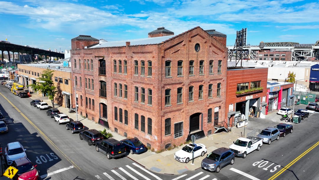 Image of 170 2nd Avenue Property