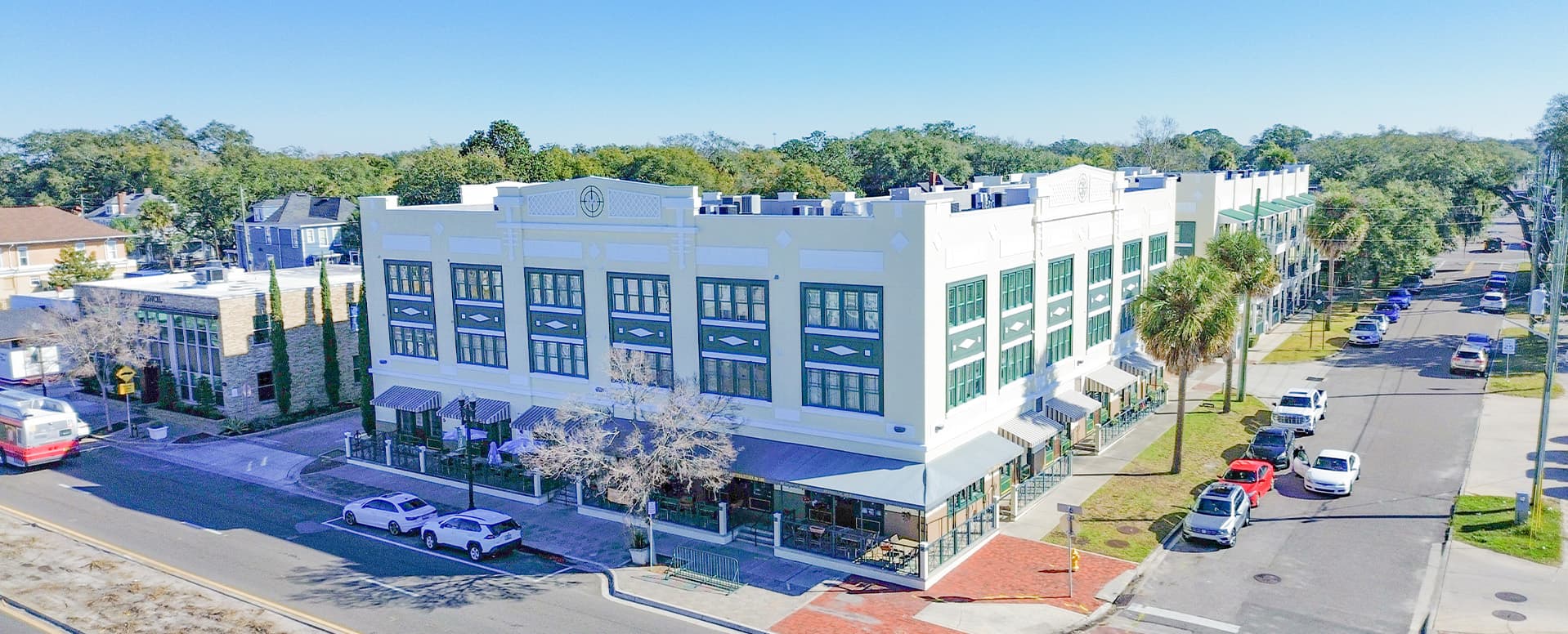 Matthews™ Closes Sale of 36-Unit Apartment in Jacksonville featured image