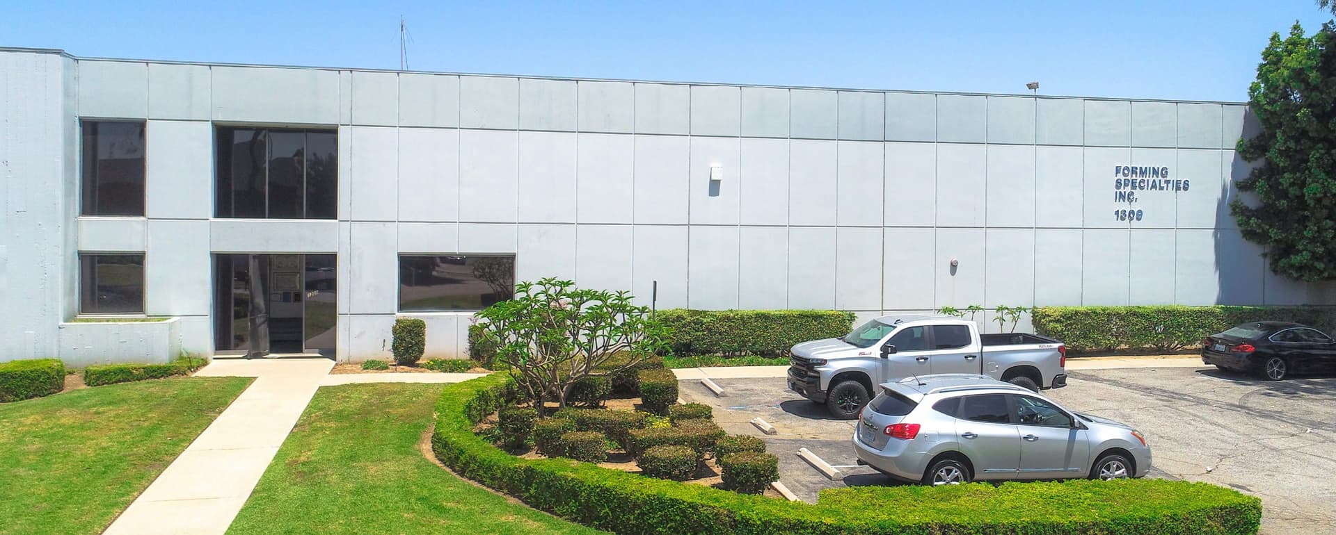 Matthews™ Closes Vacant $9.3M Industrial Property in Compton, CA featured image
