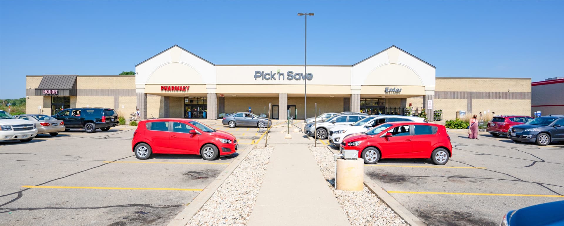 Matthews™ Brokers $7.96M Sale of Midwest Pick N’ Save featured image