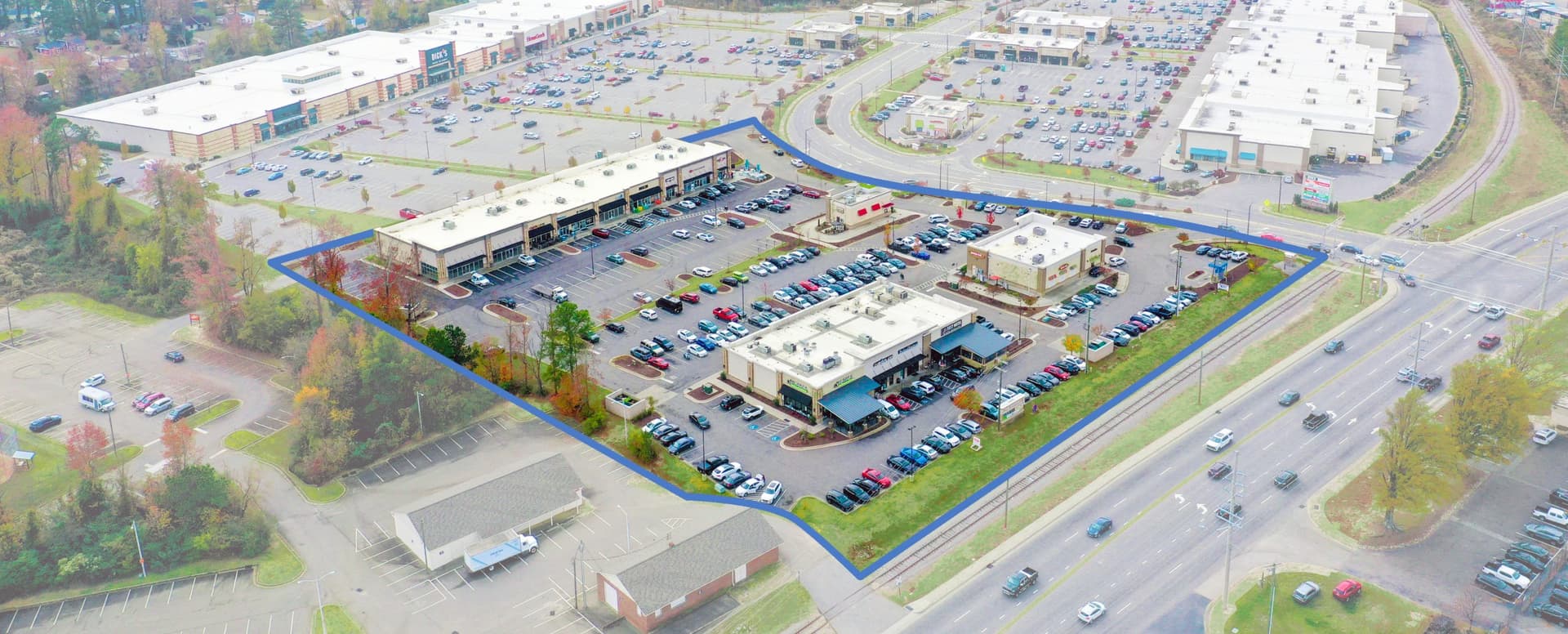 Matthews™ Completes Sale of Multi-Tenant Center in North Carolina featured image