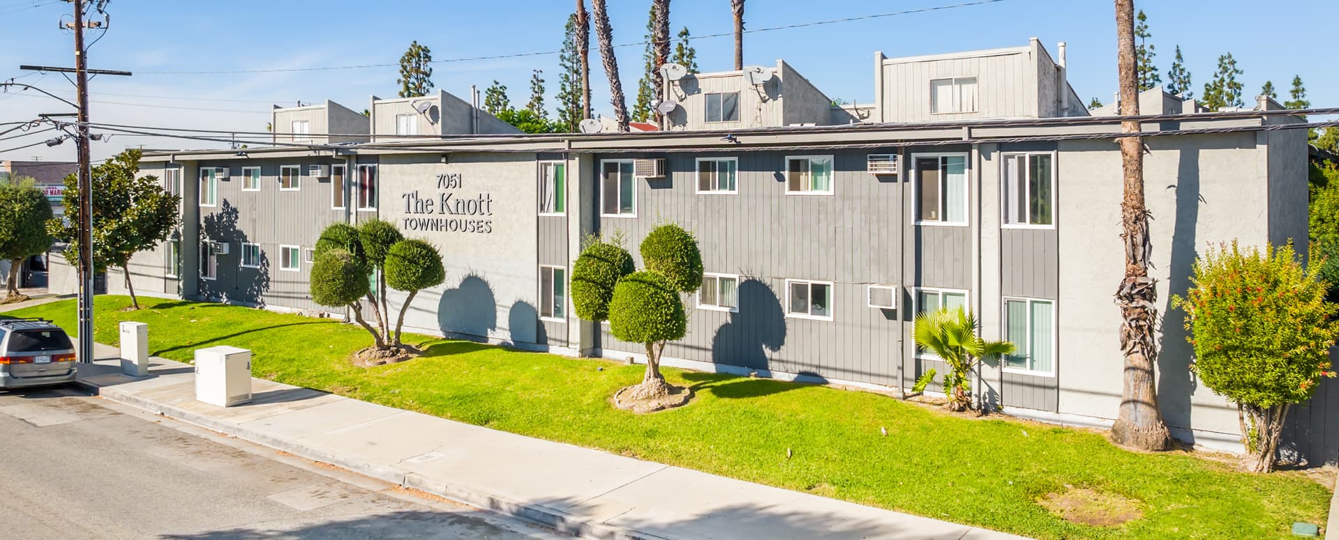 Matthews Completes $9.8 Million Sale of the Knott Townhouses in California featured image