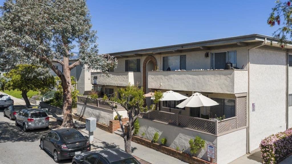 Image of 406 Ellwood Beach Dr Property